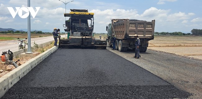 Sửa Luật Đầu tư công: xoá điểm nghẽn, giải phóng nguồn lực cho tăng trưởng (28/10/2024)